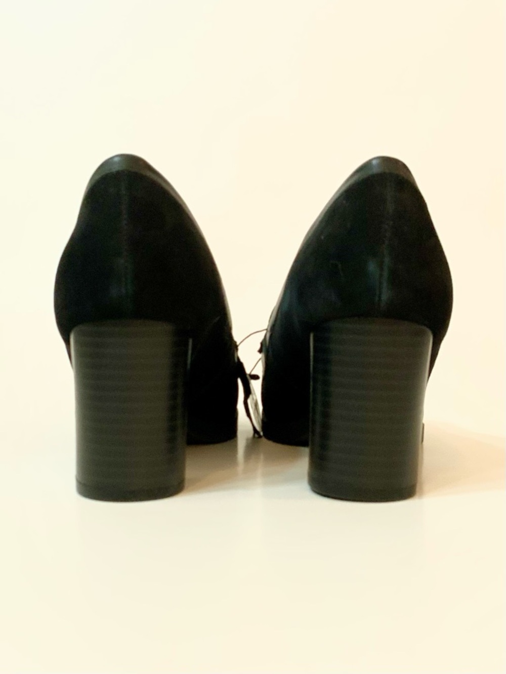 NWOT Gianni Bernini ‘Porshaal’ Black Suede Heeled Loafer - Picture 4 of 12